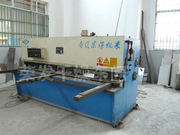 剪折板機(jī)床